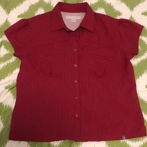 Women’s L EMS Eastern Mountain Sports Breathable Outdoor Shirt Top Cranberry Red
